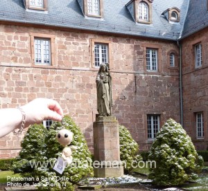 Patateman à Saint-Odile (avec un petit filet de neige). 2013.